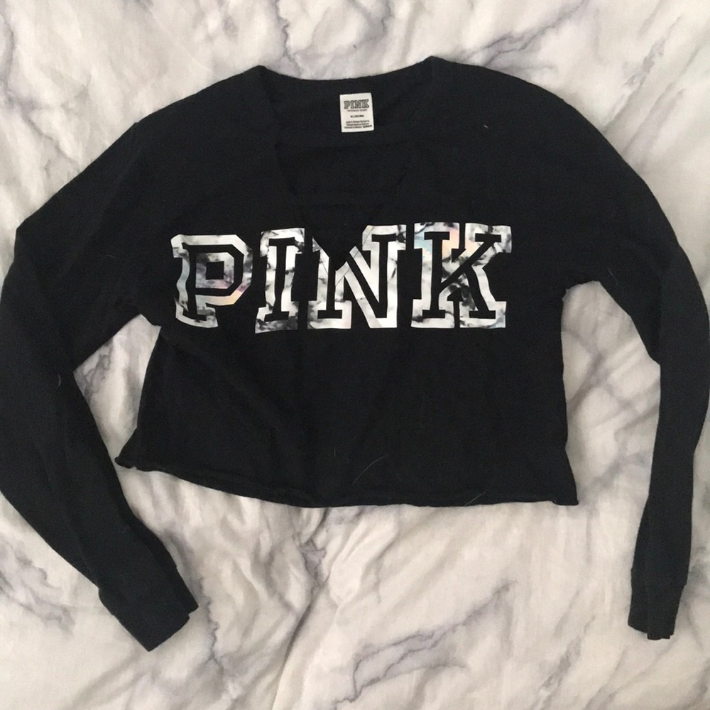 PINK Victory’s Secret crop top